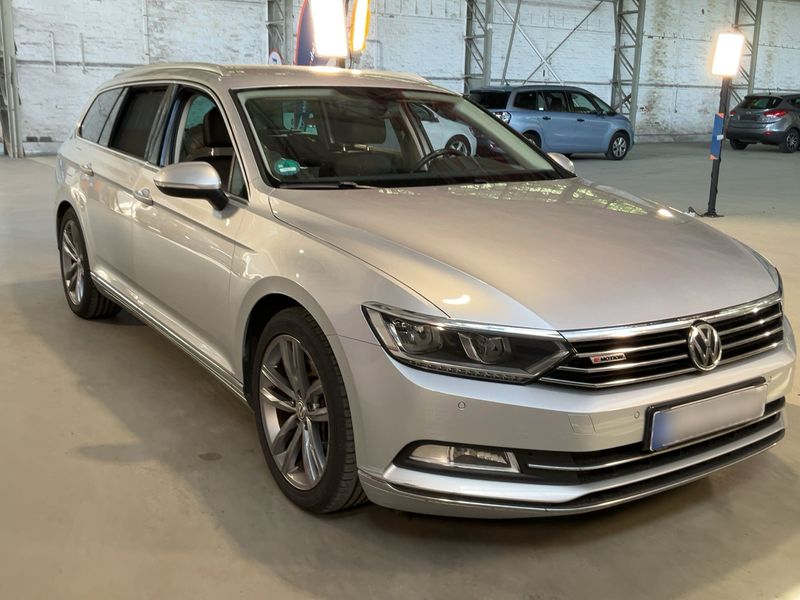 Volkswagen Passat 2.0 TDI Highline 4Motion BlueMotion Tech 2015 – снимка 12