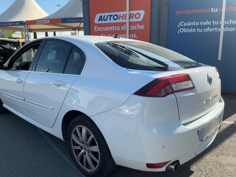 Renault Laguna 2.0 dCi Dynamique TomTom 2011 – снимка 6