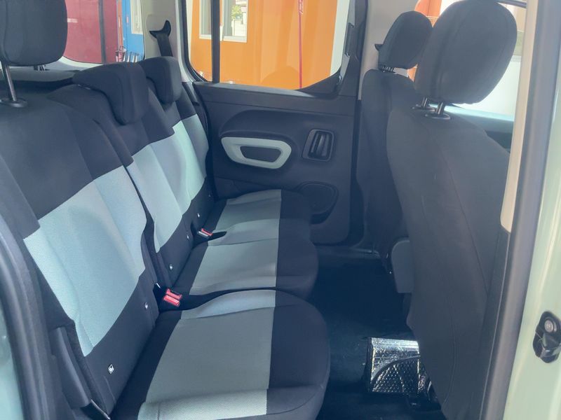 Citroen Berlingo 1.2 PureTech Live M — zdjęcie 14