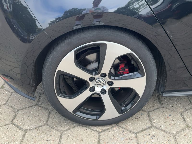 Volkswagen Golf VII 2.0 TSI GTI BlueMotion Tech 2015 – снимка 9
