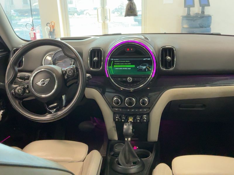 MINI Countryman Cooper S E Hybrid ALL4 2017 – снимка 17
