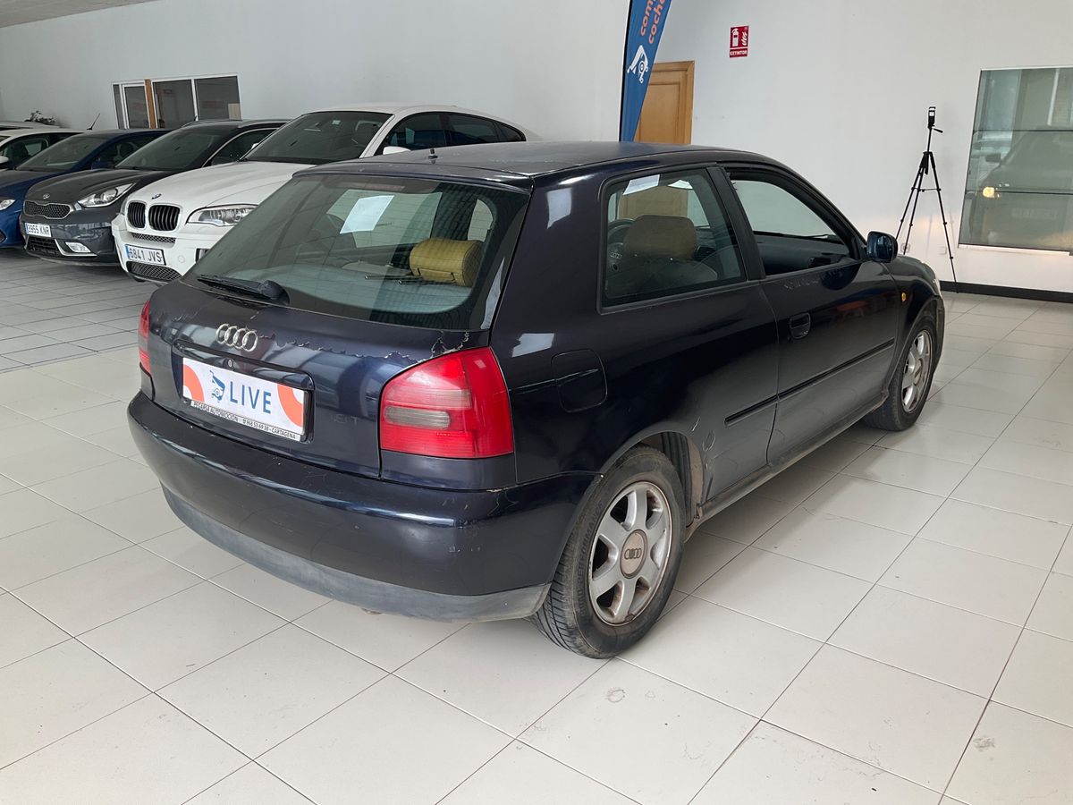 Audi A3 1.8 Turbo Ambition