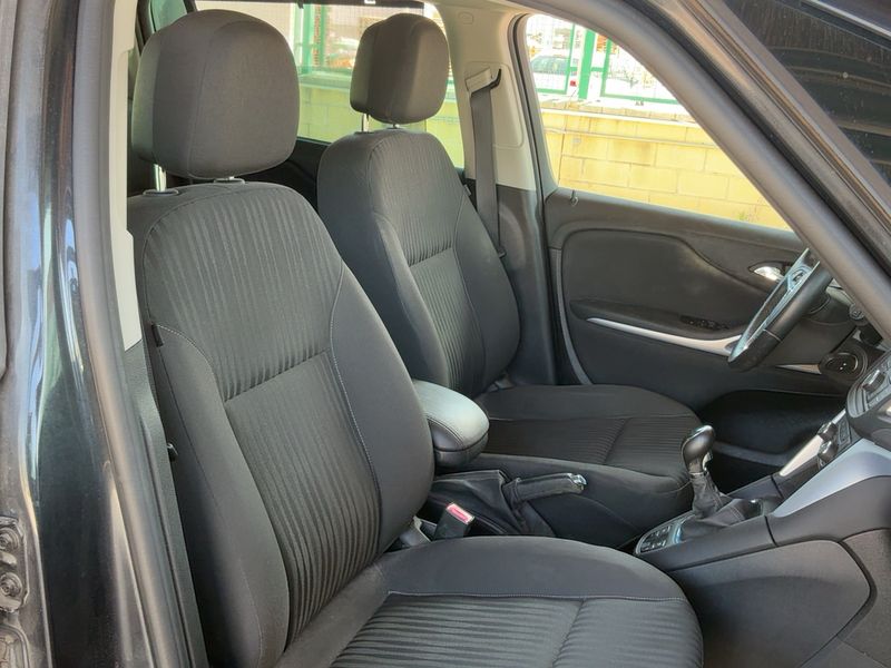 Opel Zafira Tourer 1.6 CDTI DPF Selective — zdjęcie 11