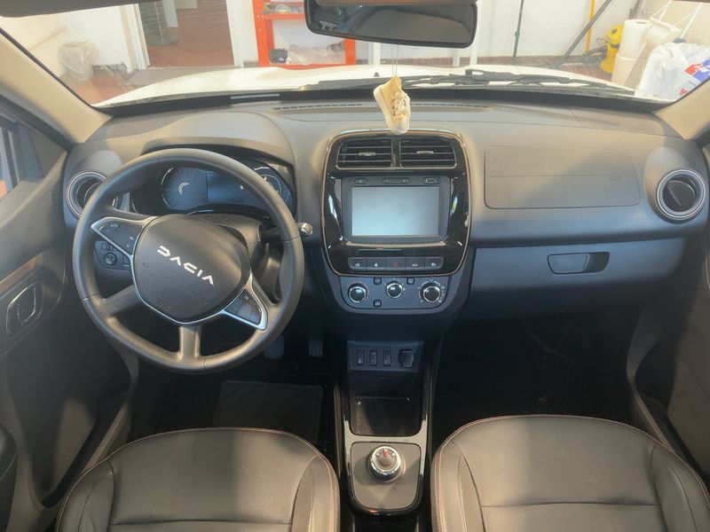 Dacia Spring electric drive 48 kW Extreme — zdjęcie 12