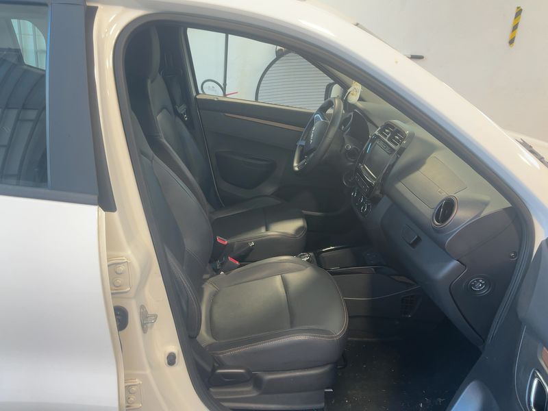 Dacia Spring electric drive 48 kW Extreme — zdjęcie 11