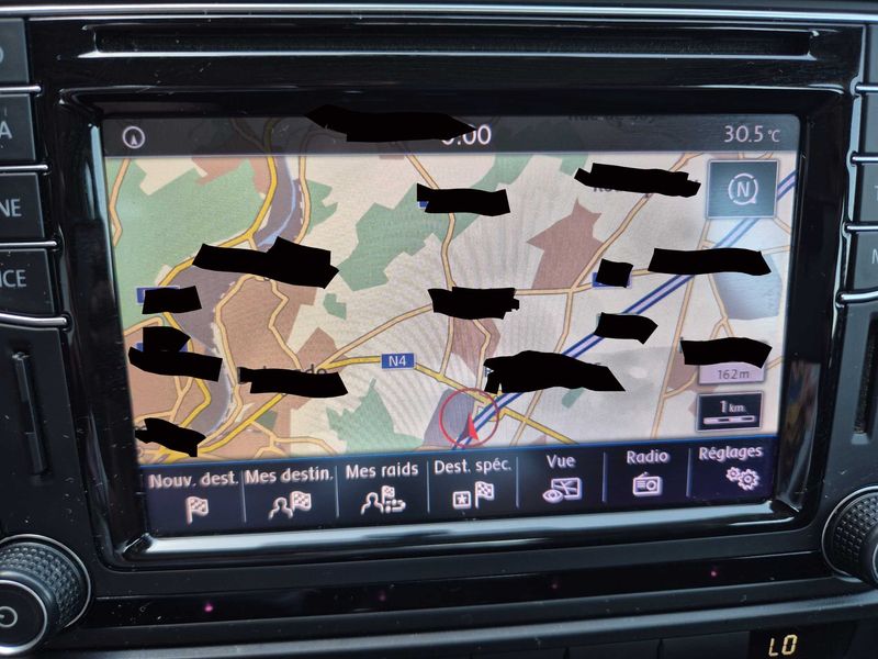 Volkswagen Jetta 1.2 TSI Basis BlueMotion Tech — zdjęcie 13