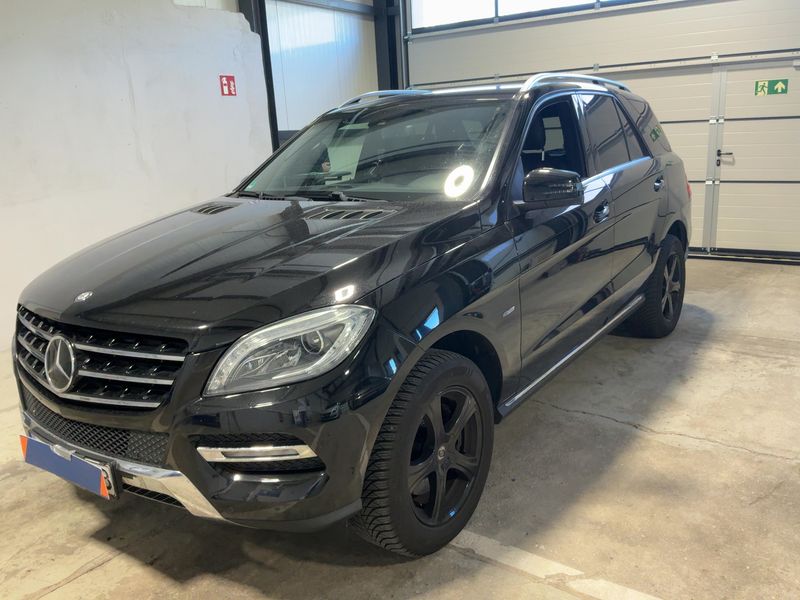 Mercedes-Benz M-Klasse