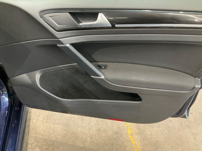 Volkswagen Golf VII 2.0 TDI GTD BlueMotion Tech 2014 – снимка 25