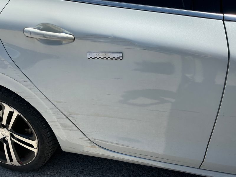 Peugeot 208 1.6 Blue-HDi GT Line 2016 – снимка 26
