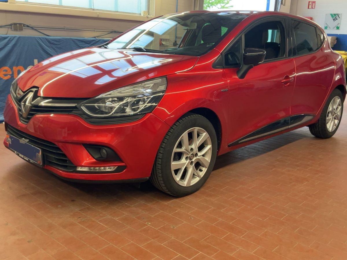 Renault Clio 2018 — photo 1