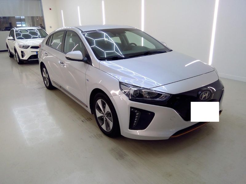 Hyundai IONIQ electric drive 88 kW Premium Elektro — zdjęcie 4