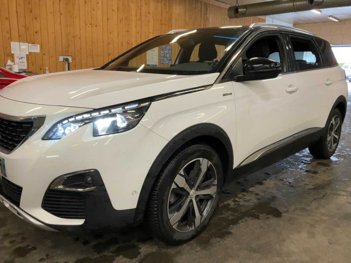 Peugeot 5008 d'occasion