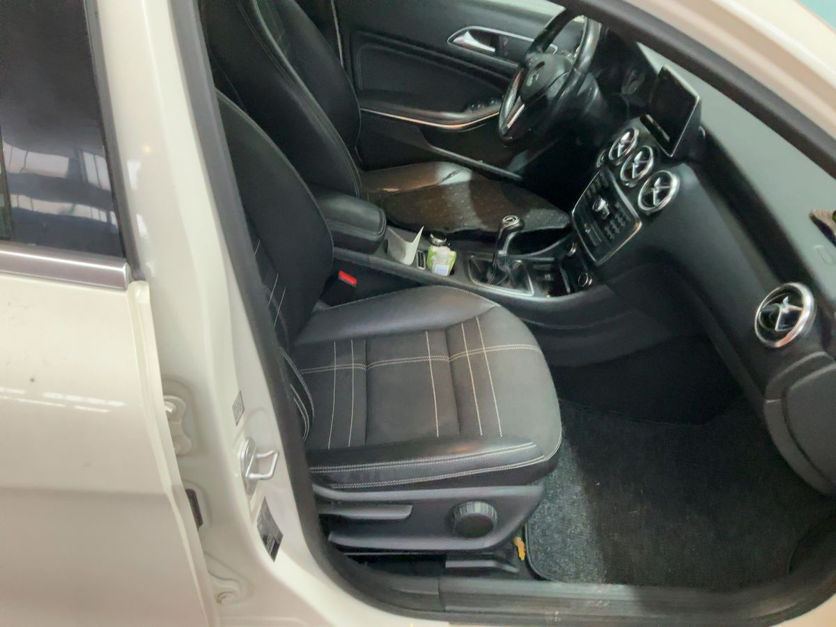 Mercedes-Benz A-Klasse A 180 CDI BlueEfficiency Urban - Immagine 7