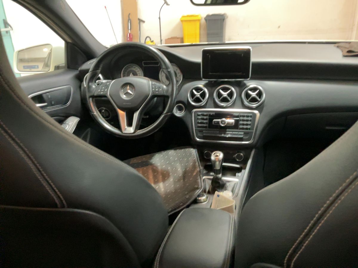 Mercedes-Benz A-Klasse A 180 CDI BlueEfficiency Urban - Immagine 8