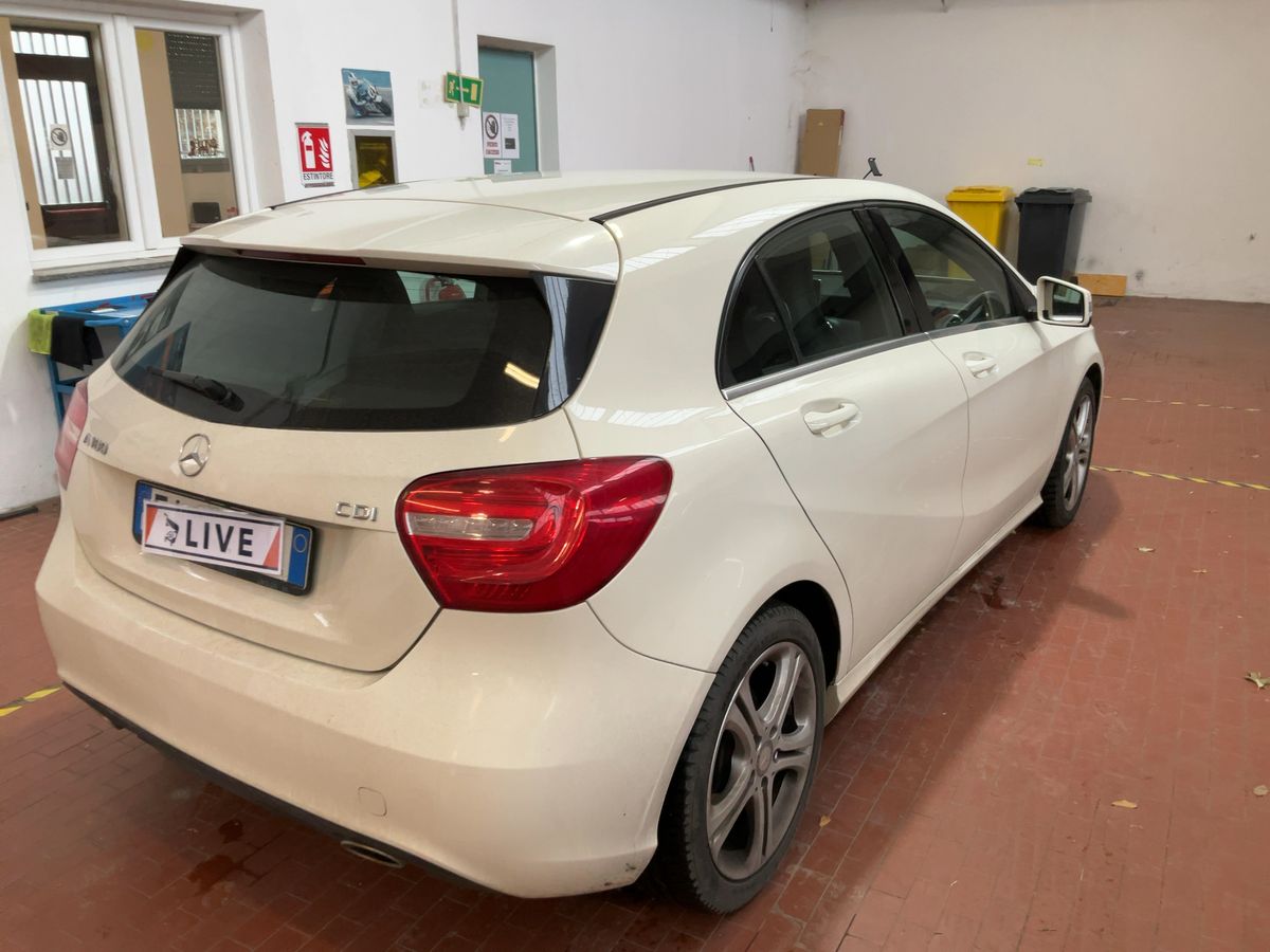 Mercedes-Benz A-Klasse A 180 CDI BlueEfficiency Urban - Immagine 4