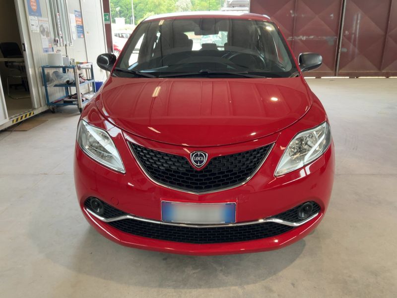 Lancia Ypsilon 1.2 Silver 2017 – снимка 14