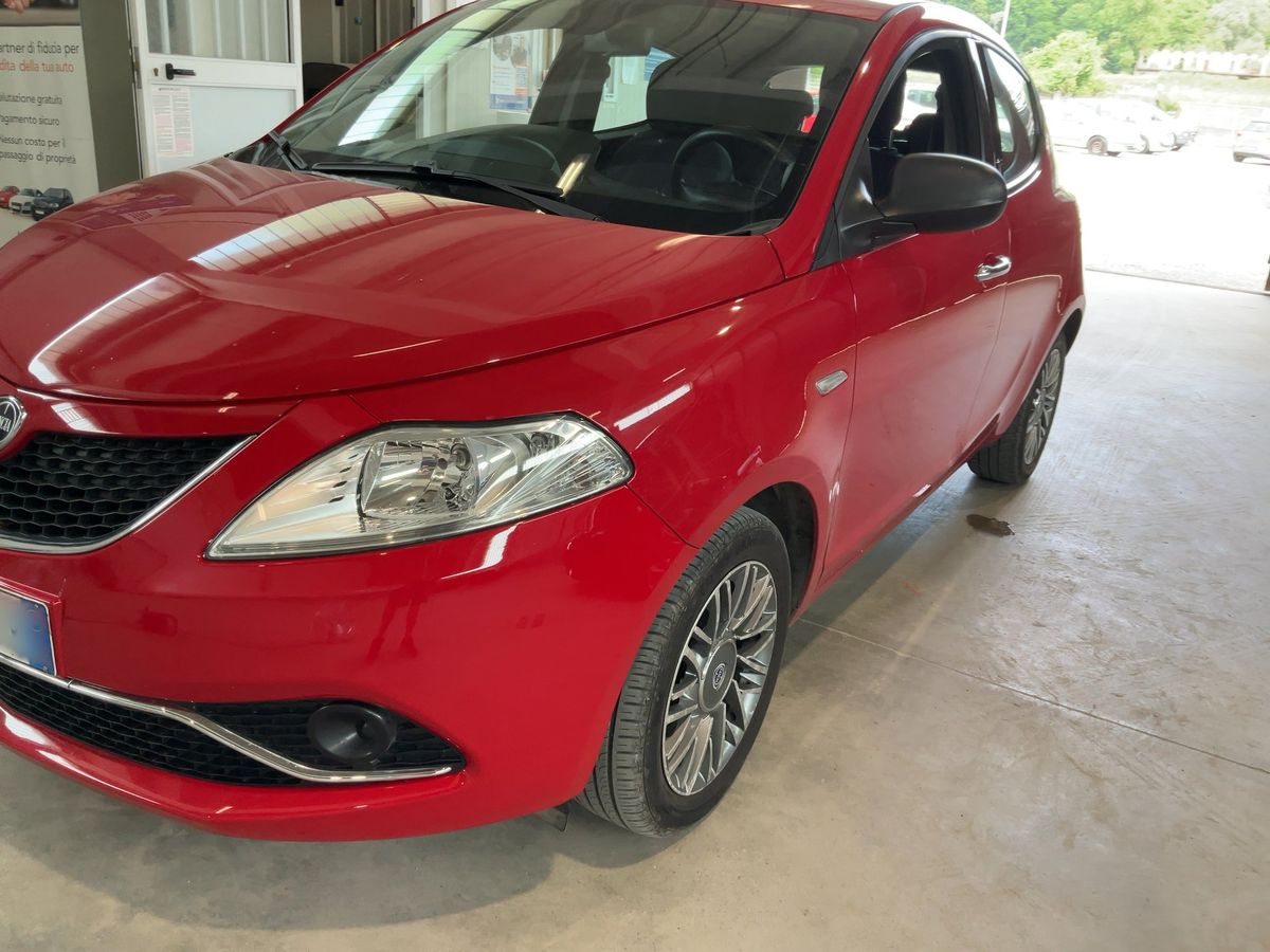 Lancia Ypsilon d'occasion
