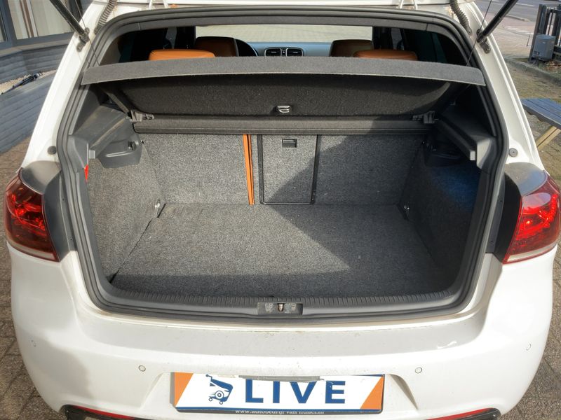 Volkswagen Golf VI 2.0 TSI R 2011 – снимка 15