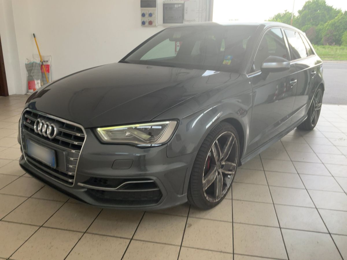 Audi S3 2016 — photo 1