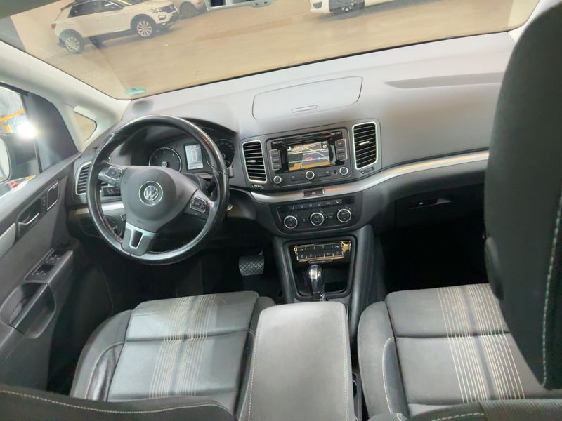 Volkswagen Sharan 2.0 TDI Match BlueMotion Tech — zdjęcie 12