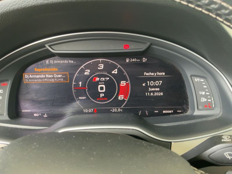 Audi SQ7 4.0 V8 TDI quattro — zdjęcie 13