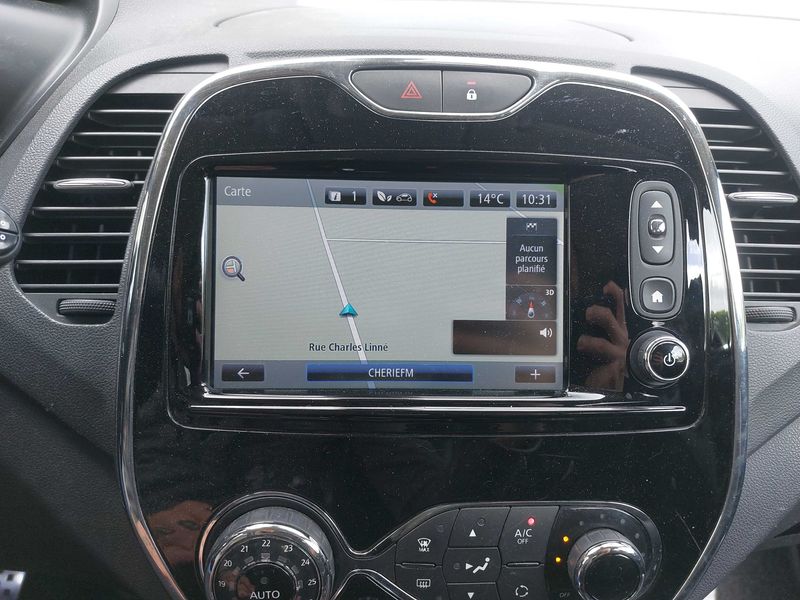 Renault Captur 1.5 dCi Energy Intens — zdjęcie 13