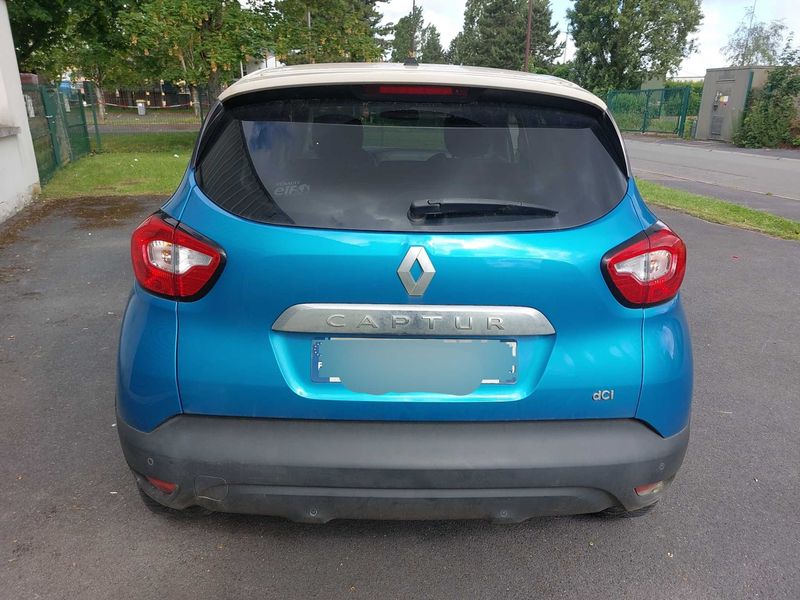 Renault Captur 1.5 dCi Energy Intens — zdjęcie 4