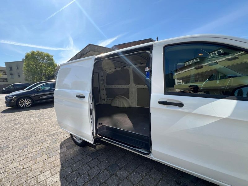 Mercedes-Benz Vito 110 CDI FWD lang — zdjęcie 13