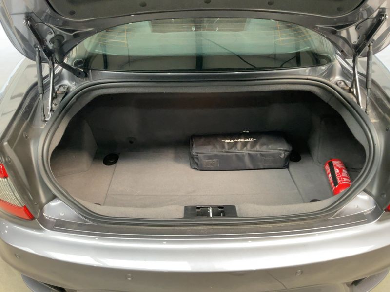 Maserati Granturismo 4.7 V8 Sport — zdjęcie 10