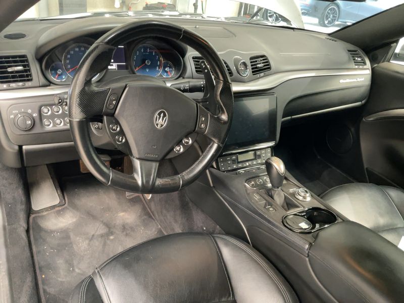 Maserati Granturismo 4.7 V8 Sport — zdjęcie 12