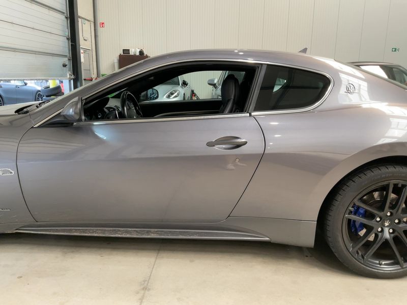 Maserati Granturismo 4.7 V8 Sport — zdjęcie 4