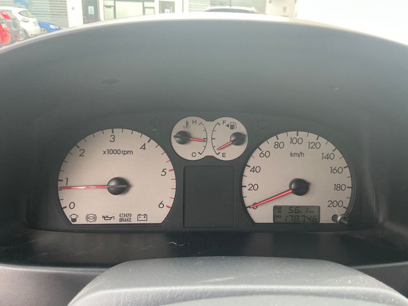 Hyundai Terracan 2.9 CRDi Premium — zdjęcie 4