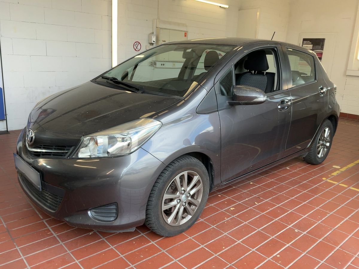 Toyota Yaris 2014
