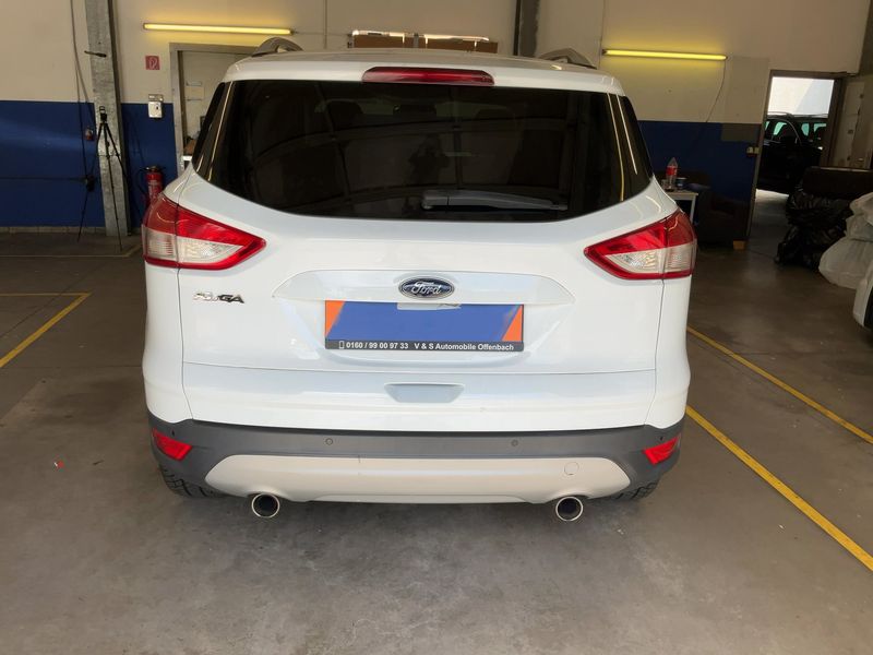 Ford Kuga 2.0 TDCi Titanium 2015 – снимка 7