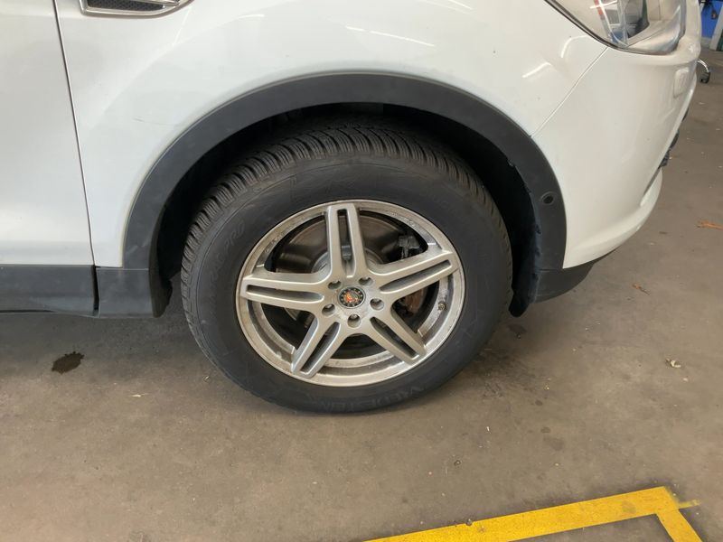 Ford Kuga 2.0 TDCi Titanium 2015 – снимка 11