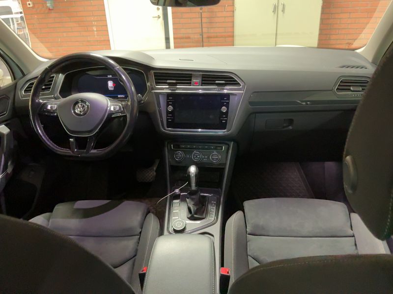 Volkswagen Tiguan 2.0 TDI Highline 4Motion BlueMotion Tech 2017 – снимка 17