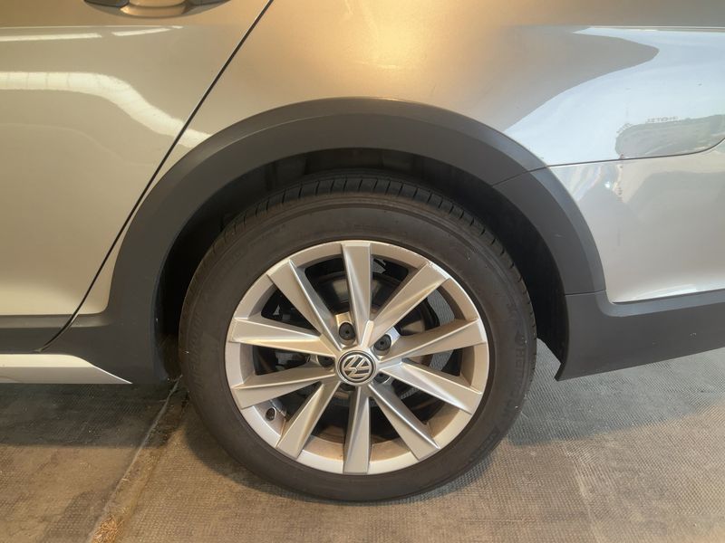 Volkswagen Golf VII 1.6 TDI 4Motion BlueMotion Tech 2016 – снимка 5