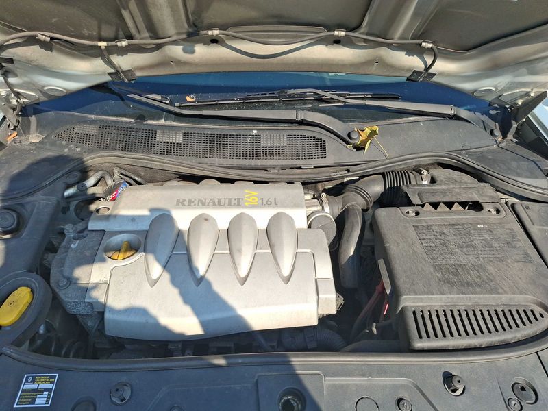 Renault Megane 1.6 Emotion 2005 – снимка 8