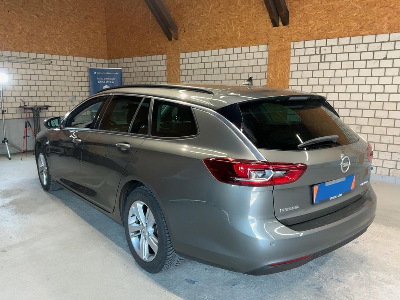 Opel Insignia Sports Tourer 2.0 CDTI Business Edition — zdjęcie 3