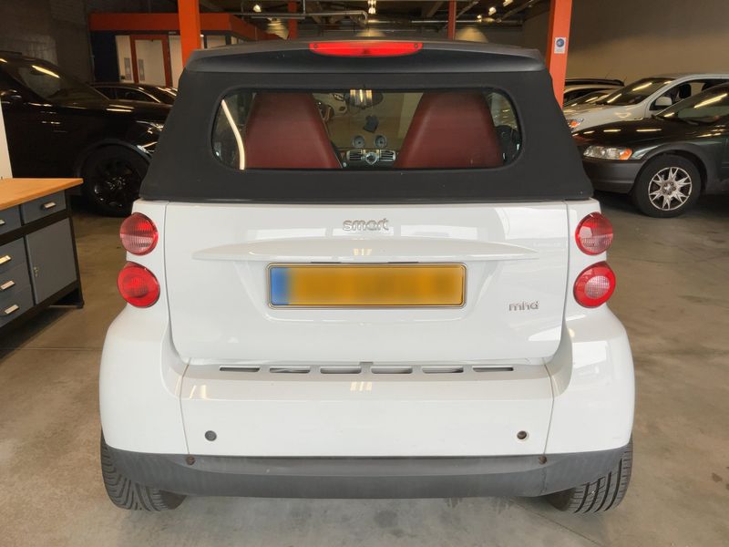 Smart fortwo 1.0 Micro Hybrid Drive passion — zdjęcie 5