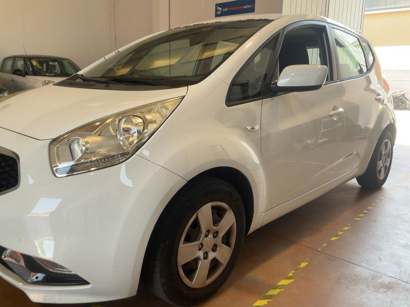 Kia Venga 1.4 LPG Cat Active — zdjęcie 2