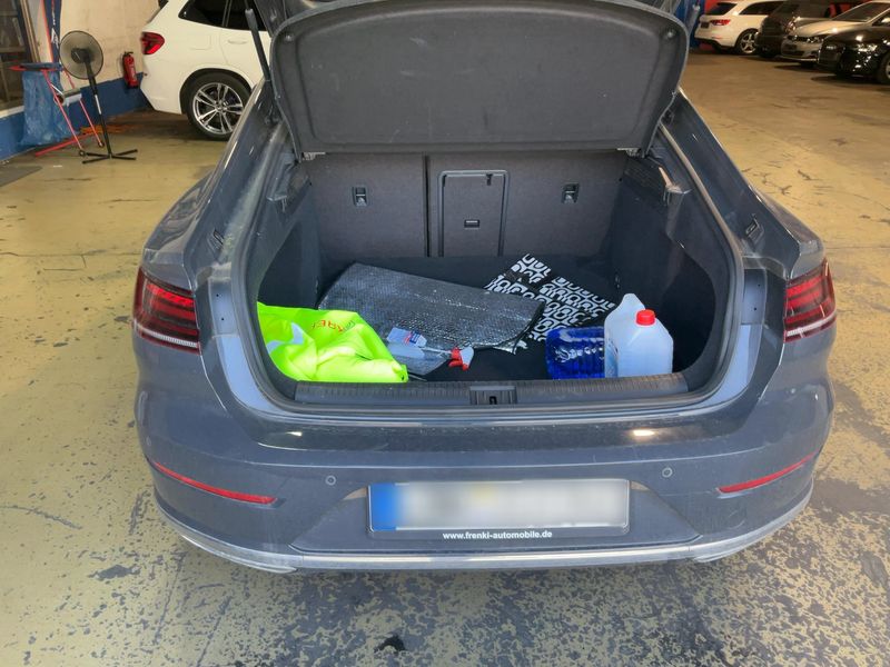 Volkswagen Arteon 2.0 TSI R-Line — zdjęcie 10