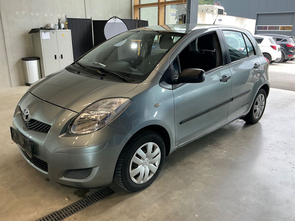 Toyota Yaris 2010