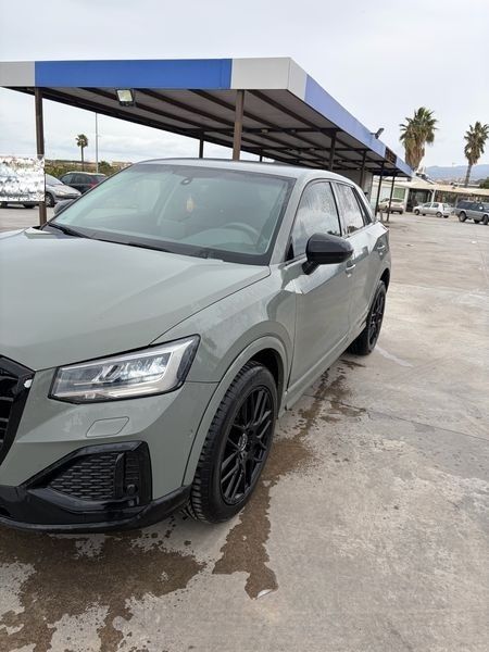 Audi Q2 2.0 TDI quattro Design — zdjęcie 2