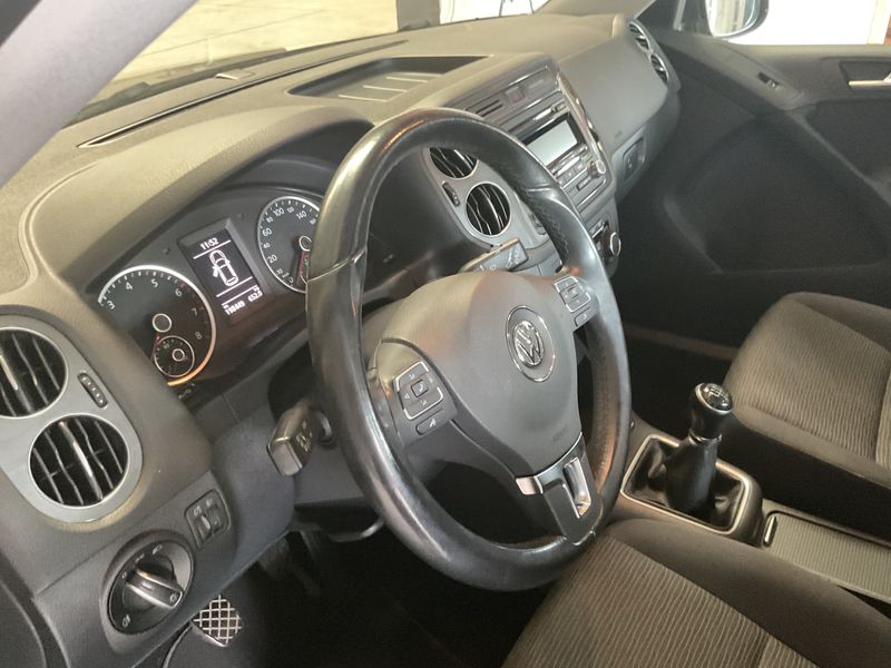 Volkswagen Tiguan 1.4 TSI Trend & Fun BlueMotion Tech 2015 – снимка 24