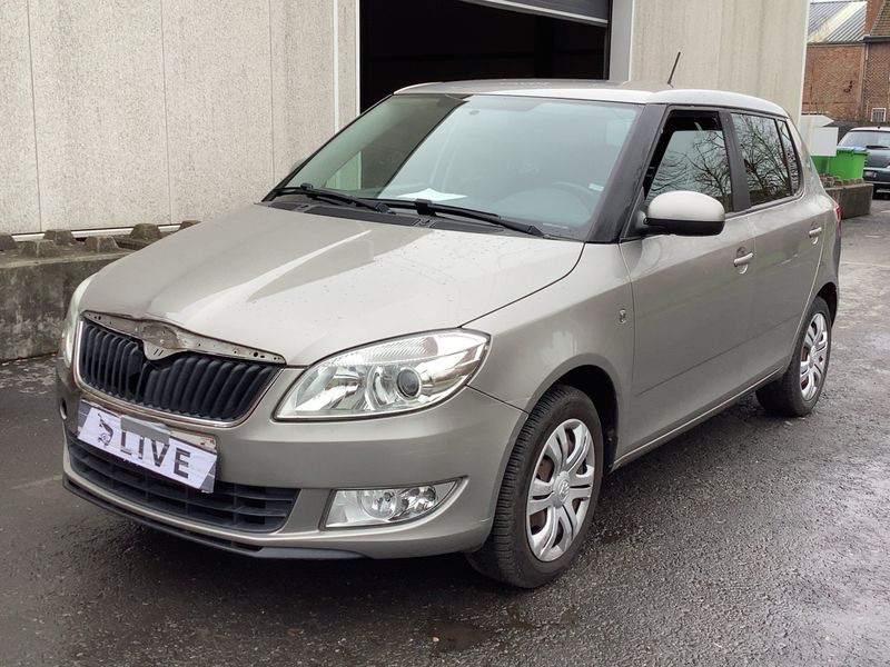 Skoda Fabia 1.2 Ambition — zdjęcie 1