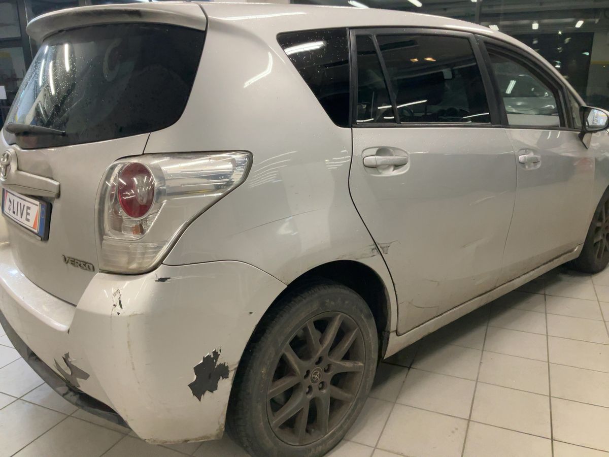 Toyota Verso 2015 — photo 9