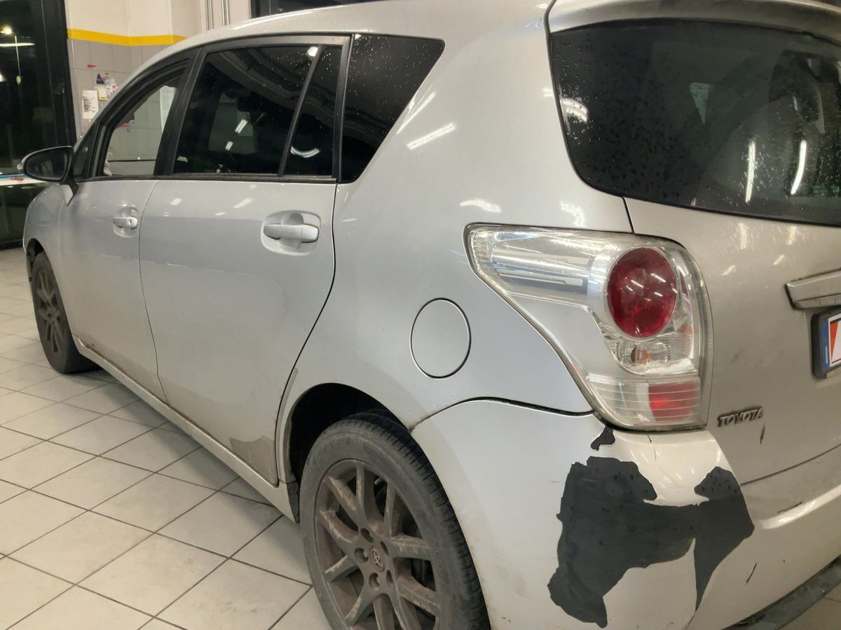 Toyota Verso 2015 — photo 7
