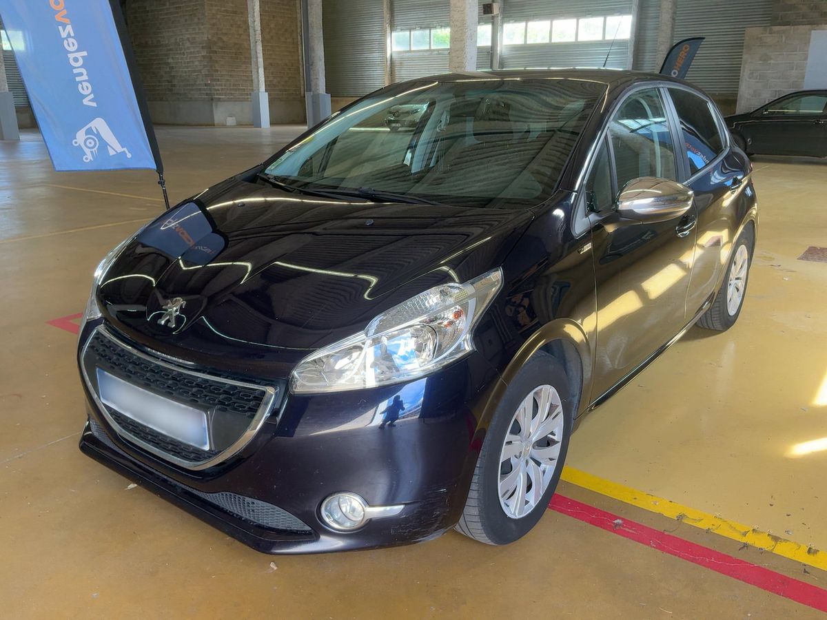 Peugeot 208 2015