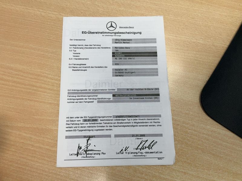 Mercedes-Benz M-Klasse ML 300 CDI BlueEfficiency — zdjęcie 16